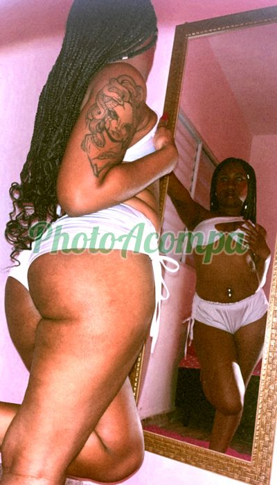 Kesia, escort em Poá