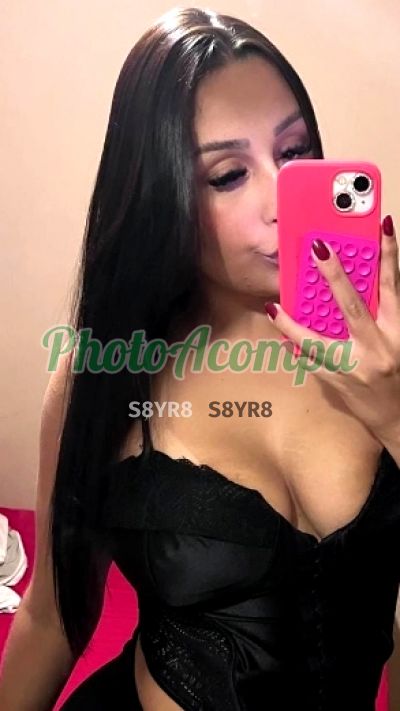 Manu, mulher que faz videochamadas e sexting