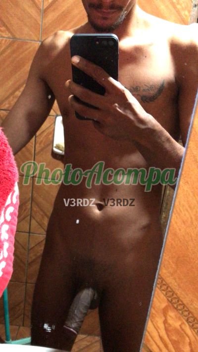 Júnior, garoto de programa em Goiânia