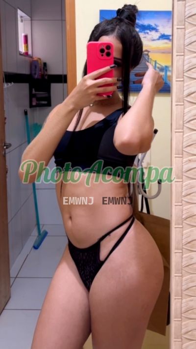 Michelly, travesti em Goiânia