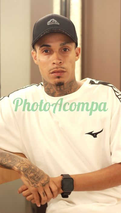 Vinícius, garoto de programa na Zona Leste (SP)