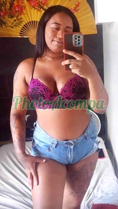Sabrina, mulher que faz videochamadas e sexting