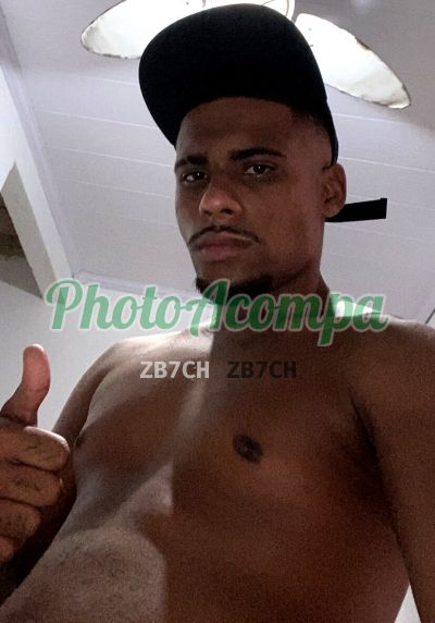 Henrique, garoto de programa em São João de Meriti