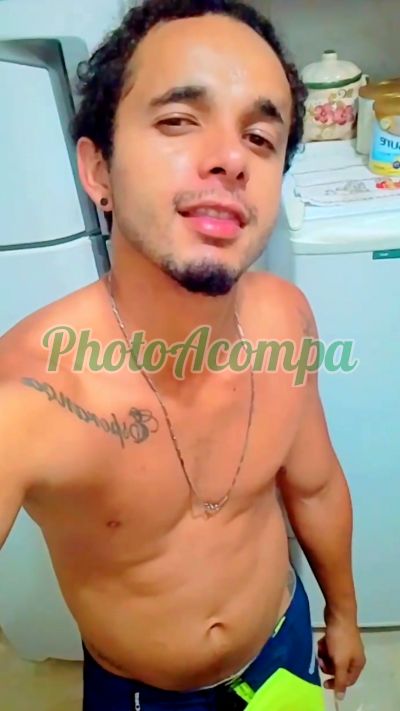 Erre Farias (21) 99379-7315, garoto de programa em Nova Iguaçu