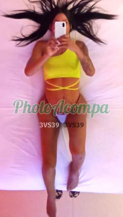 Lohaynne Fantiny, transex no Centro (Recife)