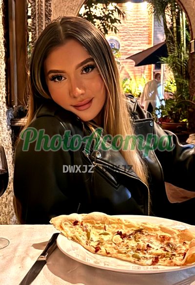 Hanna (21) 97704-6996, travesti que faz massagens eróticas no Rio de Janeiro