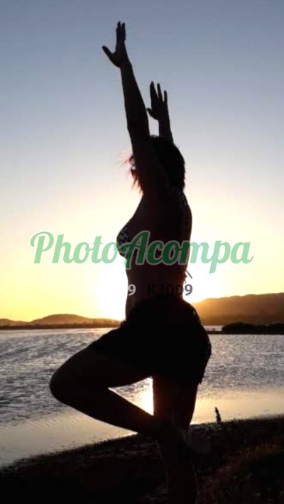 Sabrina, garota de programa no Guarujá