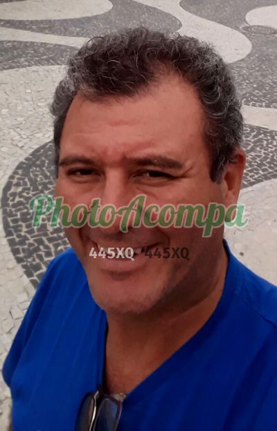 Roberto, homem que faz massagens eróticas em São Paulo