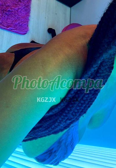 Karen (13) 97401-8841, garota de programa em Praia Grande