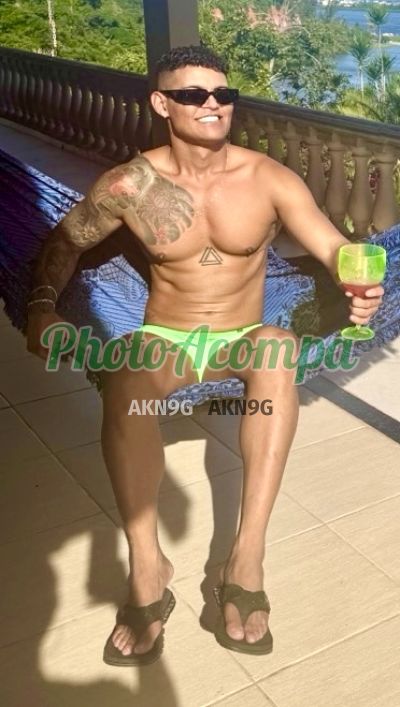 John Carioca, garoto de programa no Rio de Janeiro