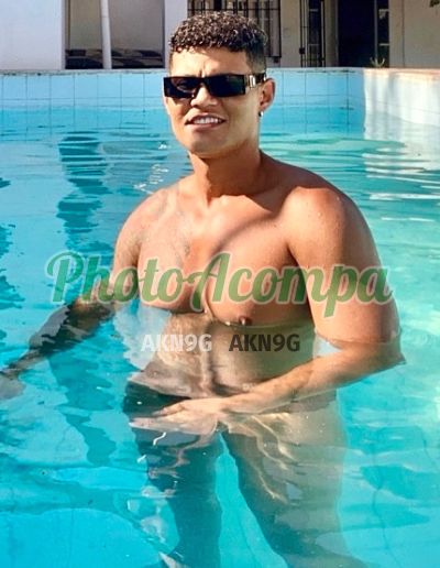 John Carioca, garoto de programa no Rio de Janeiro
