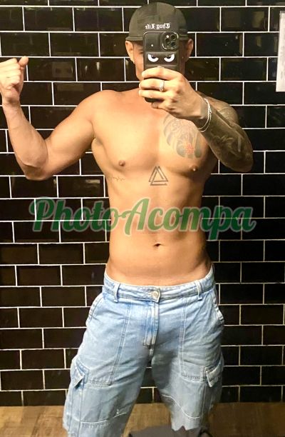 John Carioca (21) 98751-0539, Garoto de programa no Rio de Janeiro