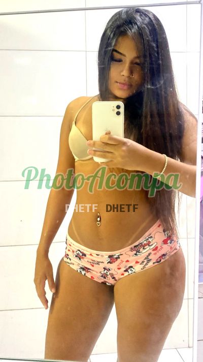 Bia Andrade, garota de programa em Bonsucesso (RJ)