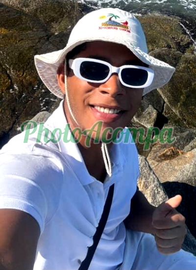 Júlio, garoto de programa em Cabo Frio
