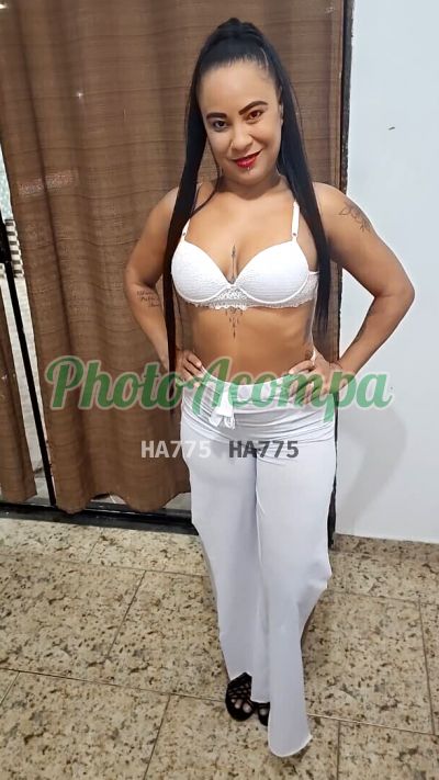 Vivi, escort em Belford Roxo