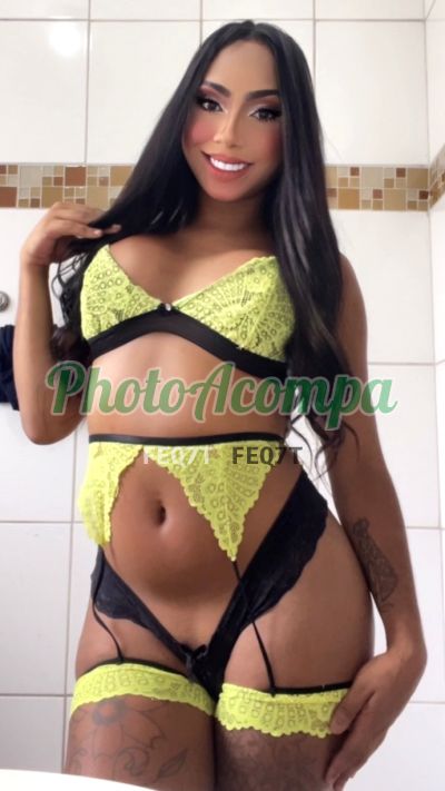 Morena saliente sexy (11) 95662-0815, transex em Carapicuíba