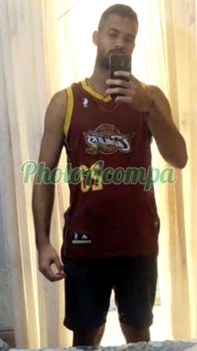 Hugo (21) 96936-3574, garoto de programa no Rio de Janeiro
