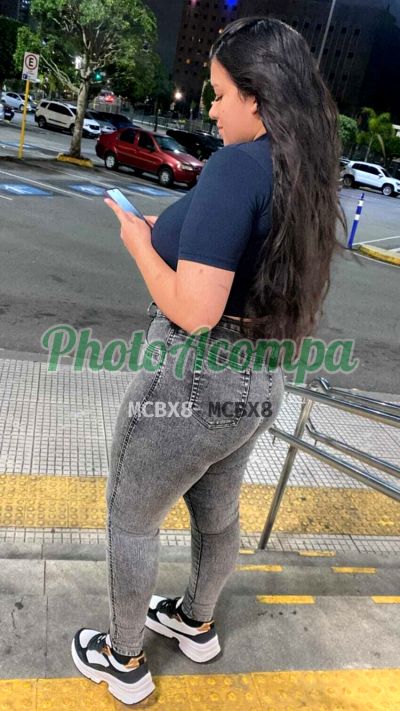 Jhesse, mulher que faz videochamadas e sexting