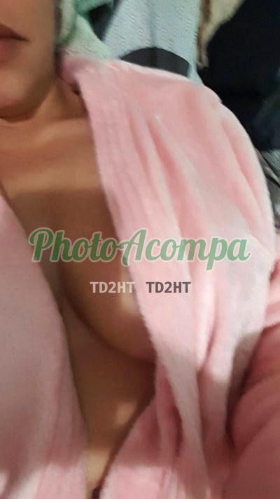 Camila, mulher que faz videochamadas e sexting