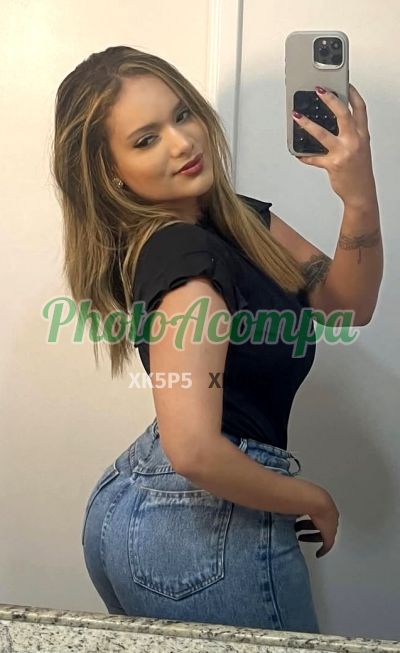 Mel Parizi, escort em Natal