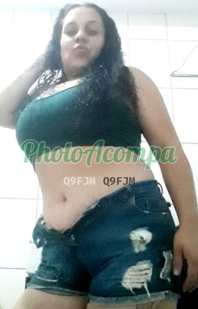Hagata, escort em Pindamonhangaba