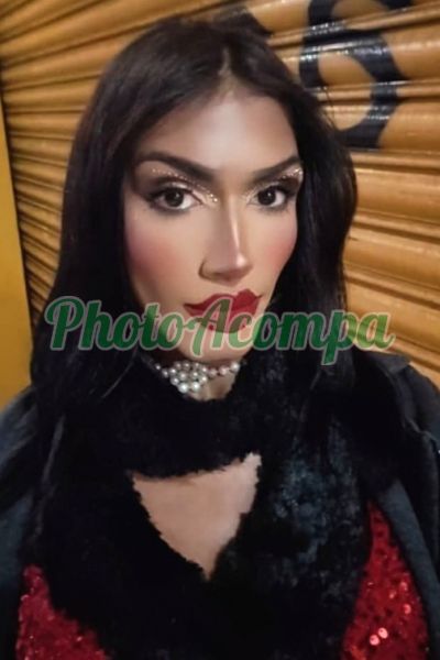 Hallissia, travesti em Osasco