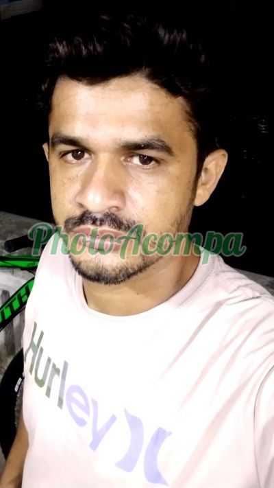 Felipe, garoto de programa no Guarujá