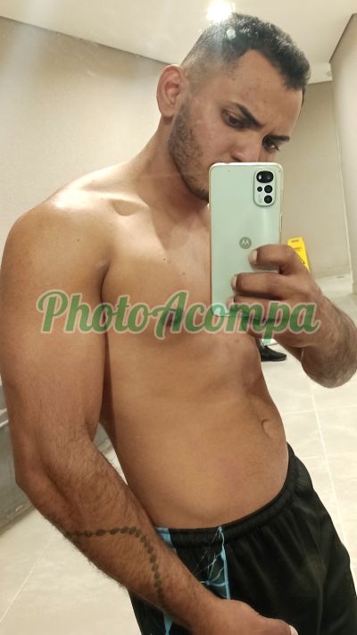 Garoto extinto, garoto de programa em São Paulo