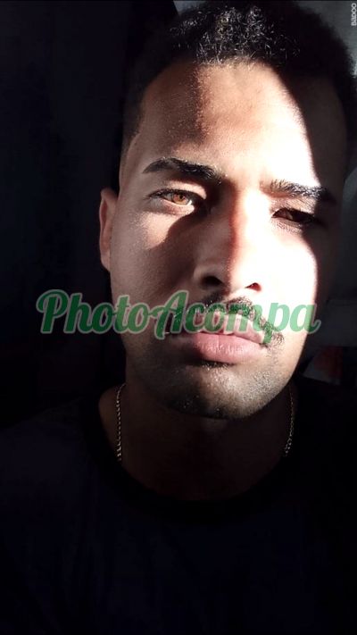 Hugo (21) 98659-3189, garoto de programa na Ilha do Governador (RJ)