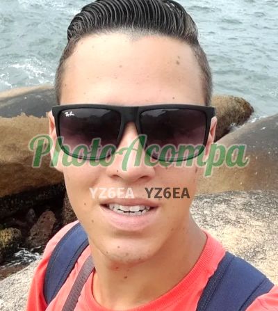 Gaúcho dotado, garoto de programa em Copacabana (RJ)