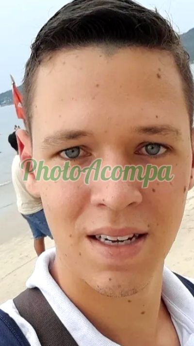 Gaúcho dotado, garoto de programa em Copacabana (RJ)