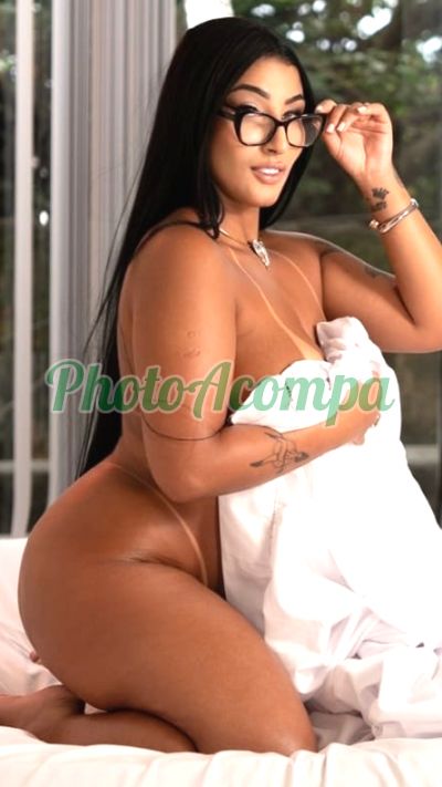 Rubi Kalifa, escort na Barra da Tijuca (RJ)