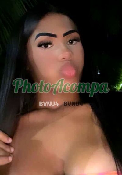 Júlia, trans em Bonsucesso (RJ)