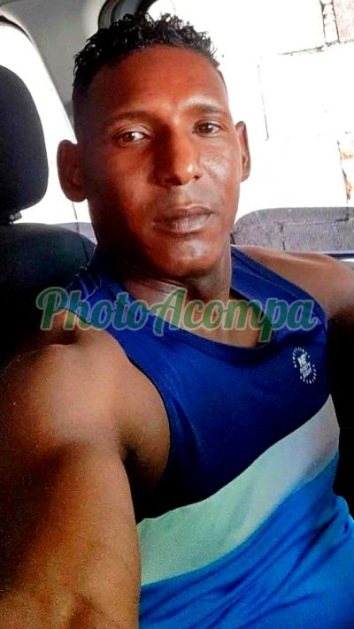 Leandro, garoto de programa em São José dos Campos