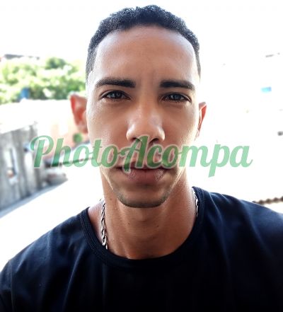 Júnior Silva, garoto de programa em Recife