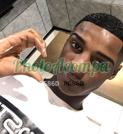 Vinícius (21) 99911-0821, garoto de programa em Bonsucesso (RJ)