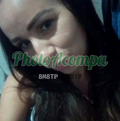 Deyva, mulher que faz videochamadas e sexting