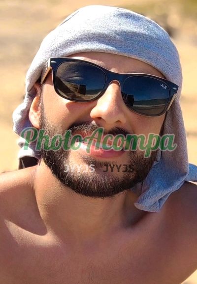 Rafael, homem que faz massagens eróticas em Piçarras