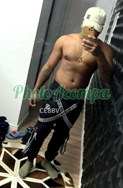 Matias, garoto de programa em São Paulo