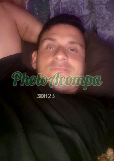 Philipe de Carvalho (21) 98817-9550, garoto de programa em Belford Roxo