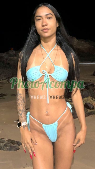 Luiza, mulher que faz videochamadas e sexting