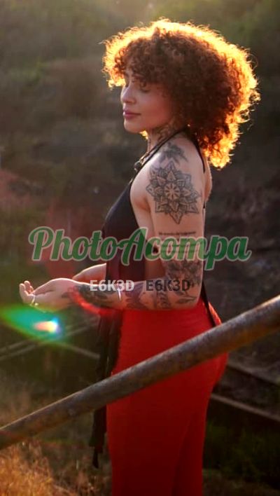 Stephanie, escort em Americana