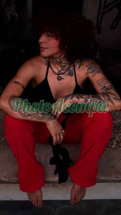 Stephanie, acompanhante em Americana