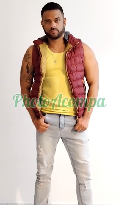 Max Rocha, garoto de programa em Bela Vista (SP)