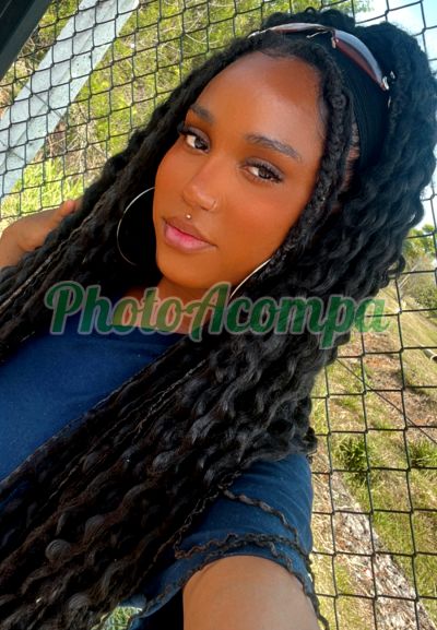 Milena (11) 91432-8054, travesti em Jundiaí