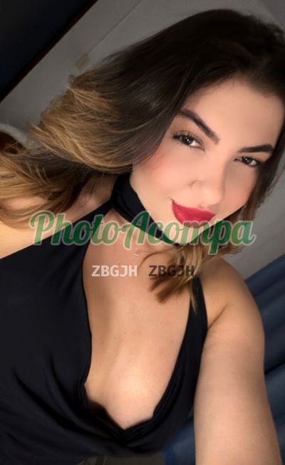 Bárbara, mulher que faz videochamadas e sexting