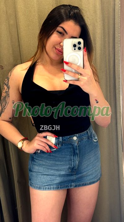 Bárbara, mulher que faz videochamadas e sexting