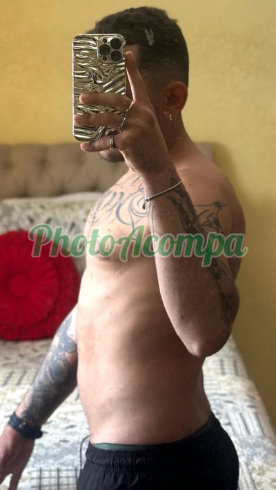 Gabriel, garoto de programa em Maceió