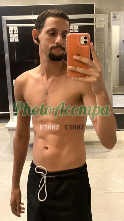 Haynner (21) 99318-2222, garoto de programa no Rio de Janeiro