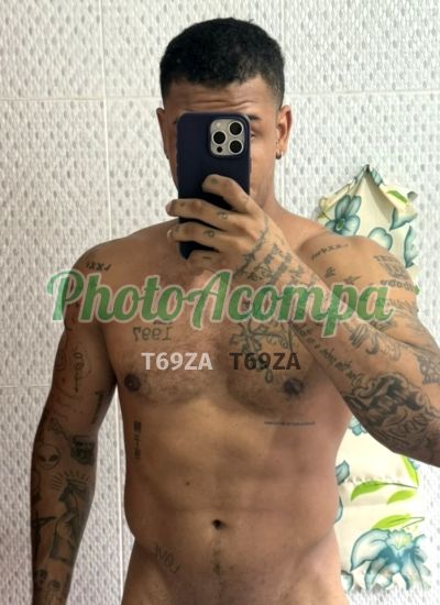 Preto Tatuado, garoto de programa na Zona Leste (SP)
